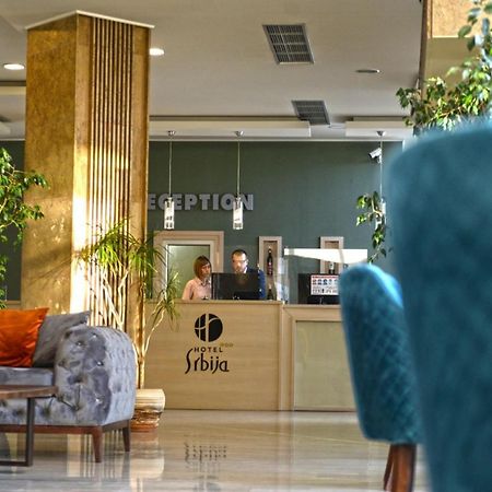 Hotel Srbija Versec Kültér fotó