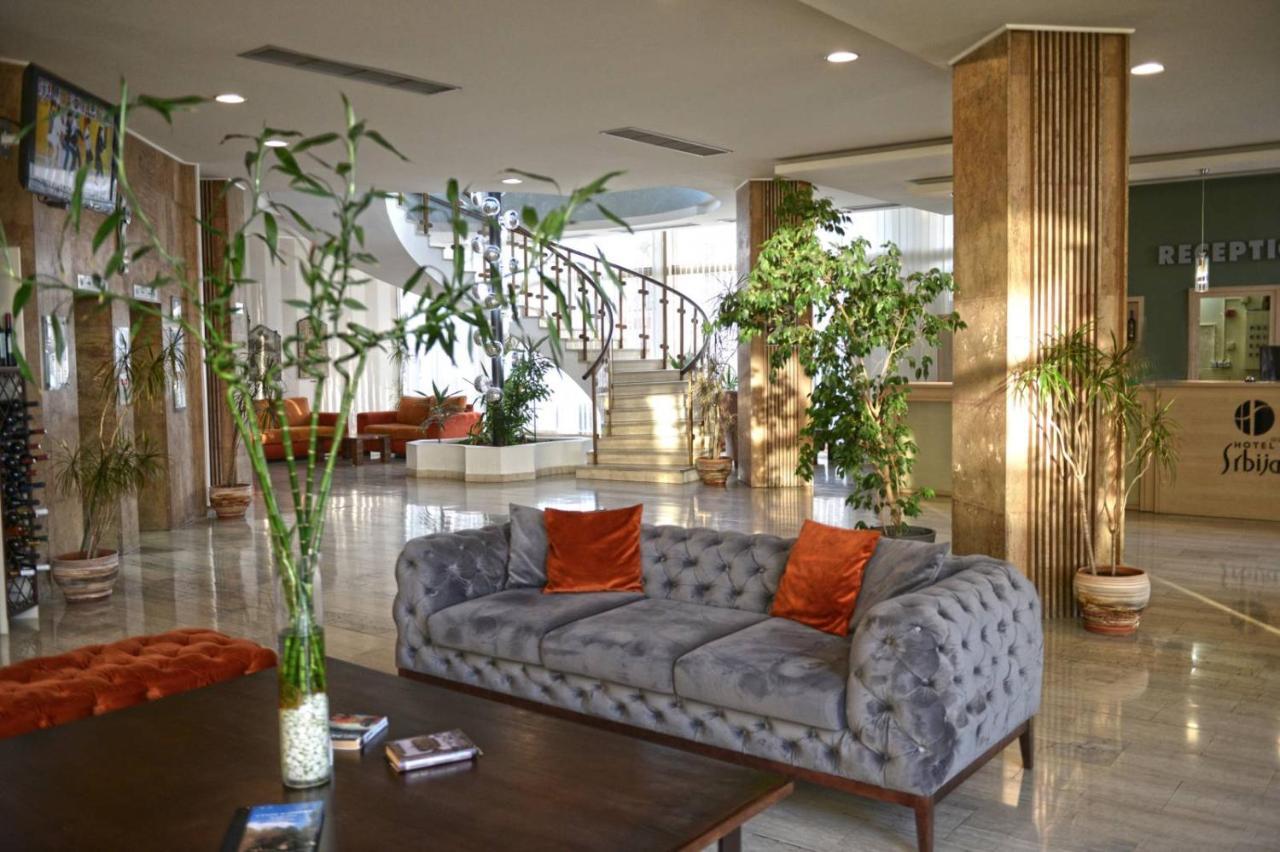 Hotel Srbija Versec Kültér fotó