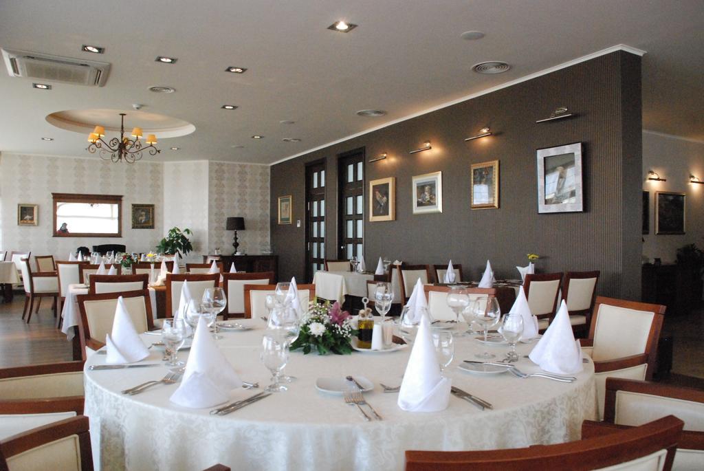 Hotel Srbija Versec Kültér fotó