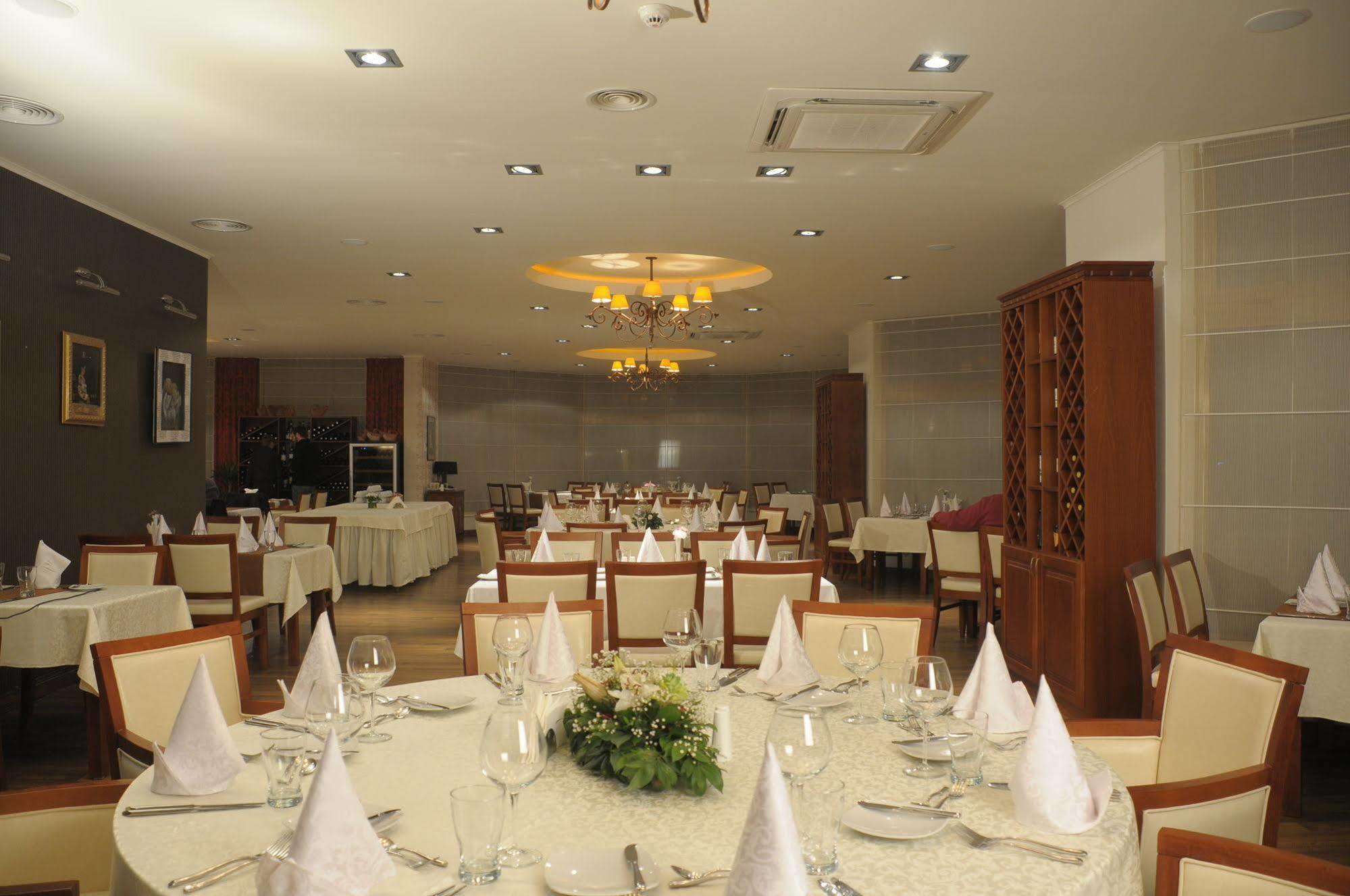 Hotel Srbija Versec Kültér fotó