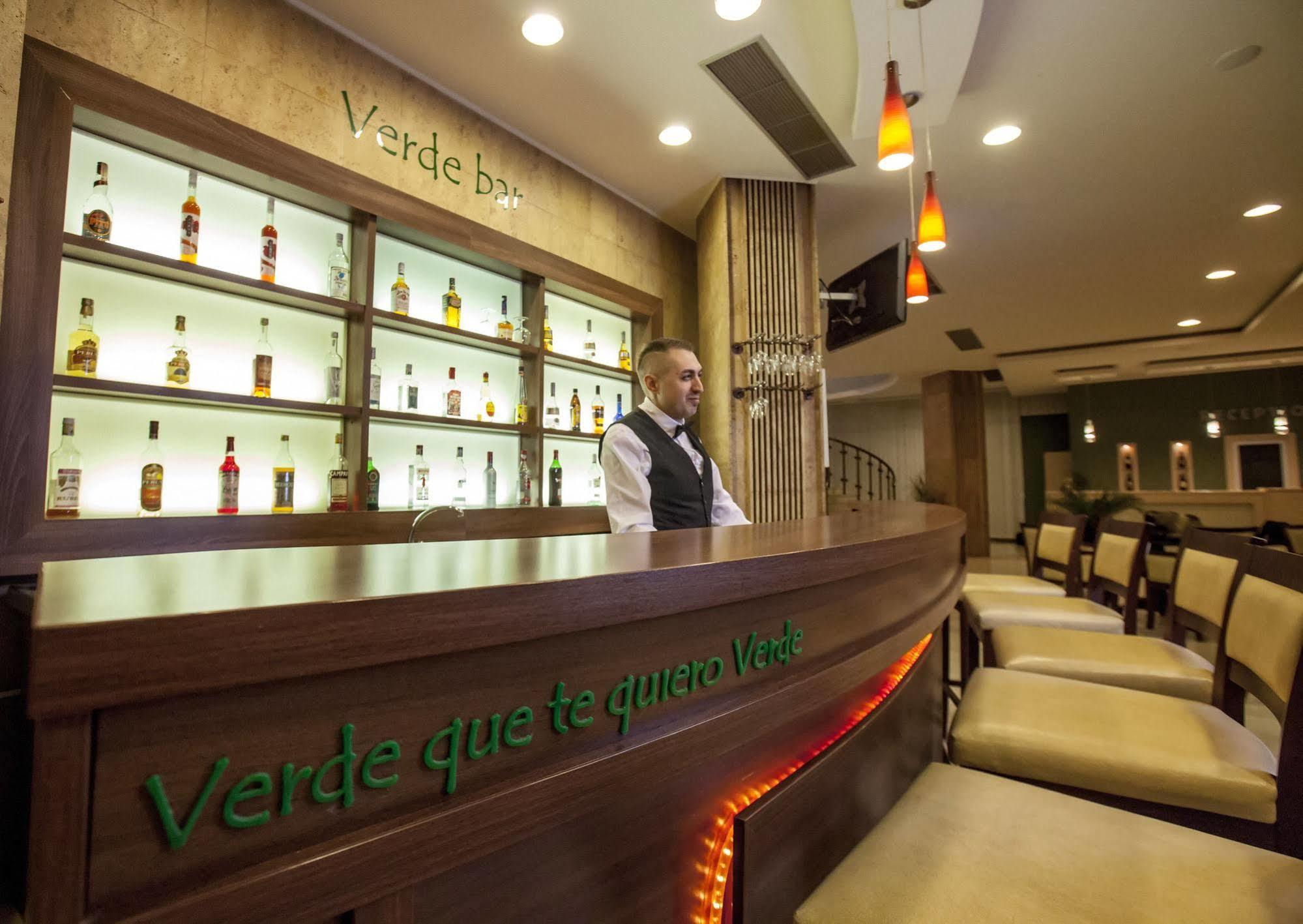 Hotel Srbija Versec Kültér fotó