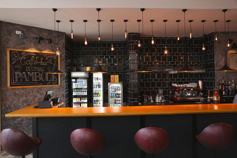 Hotel Srbija Versec Kültér fotó