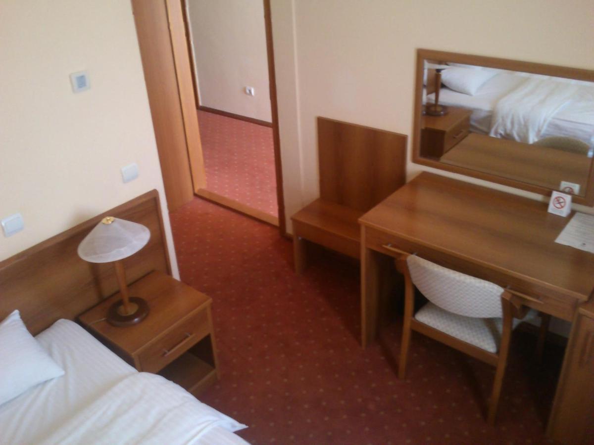 Hotel Srbija Versec Kültér fotó