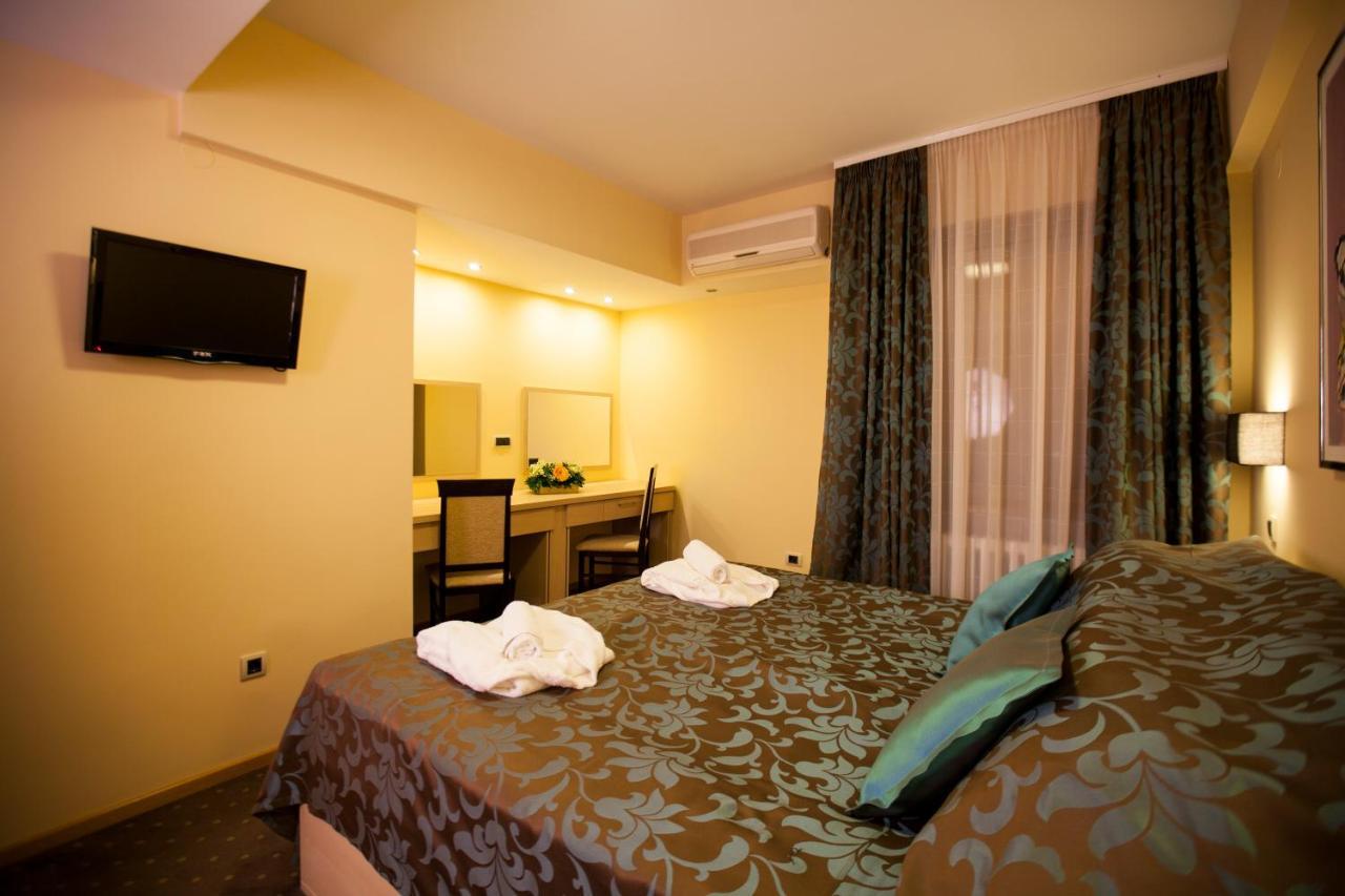 Hotel Srbija Versec Kültér fotó